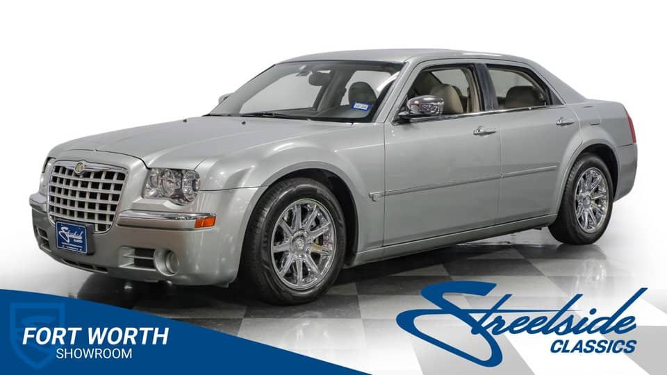 2005 Chrysler 300C photo 1