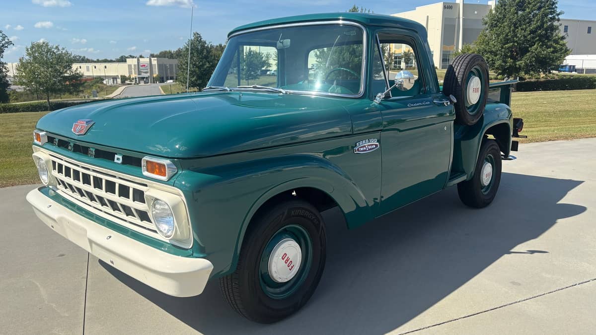 1965 Ford F-100