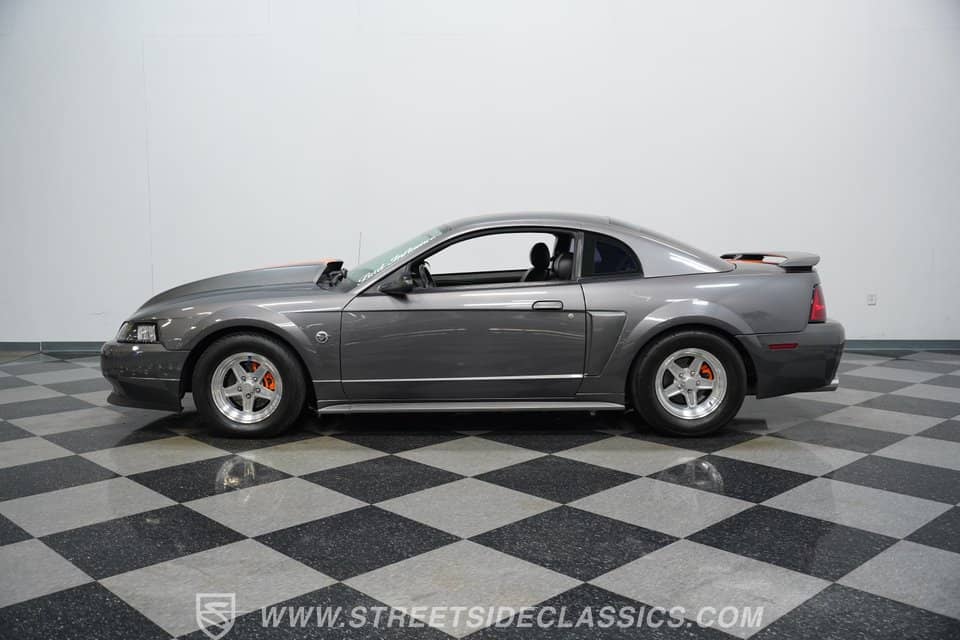 2004 Ford Mustang GT photo 1