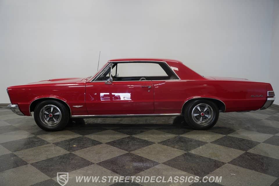 1965 Pontiac GTO photo 1
