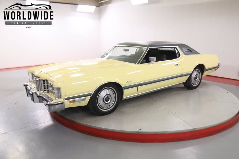1973 Ford Thunderbird photo 1