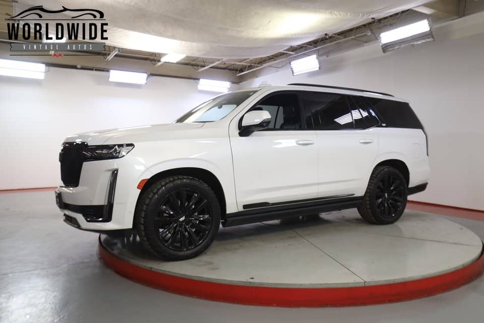 2021 Cadillac Escalade photo 1