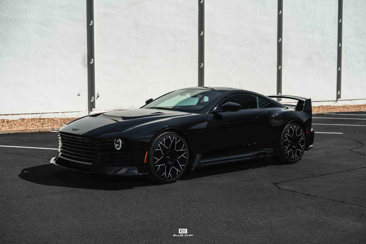 2024 Aston Martin Valiant photo 1