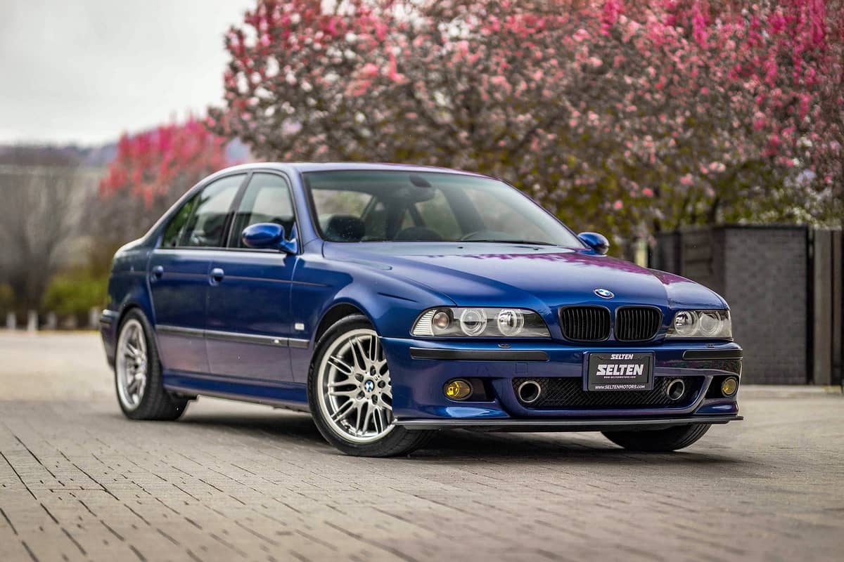2002 BMW M5 photo 1