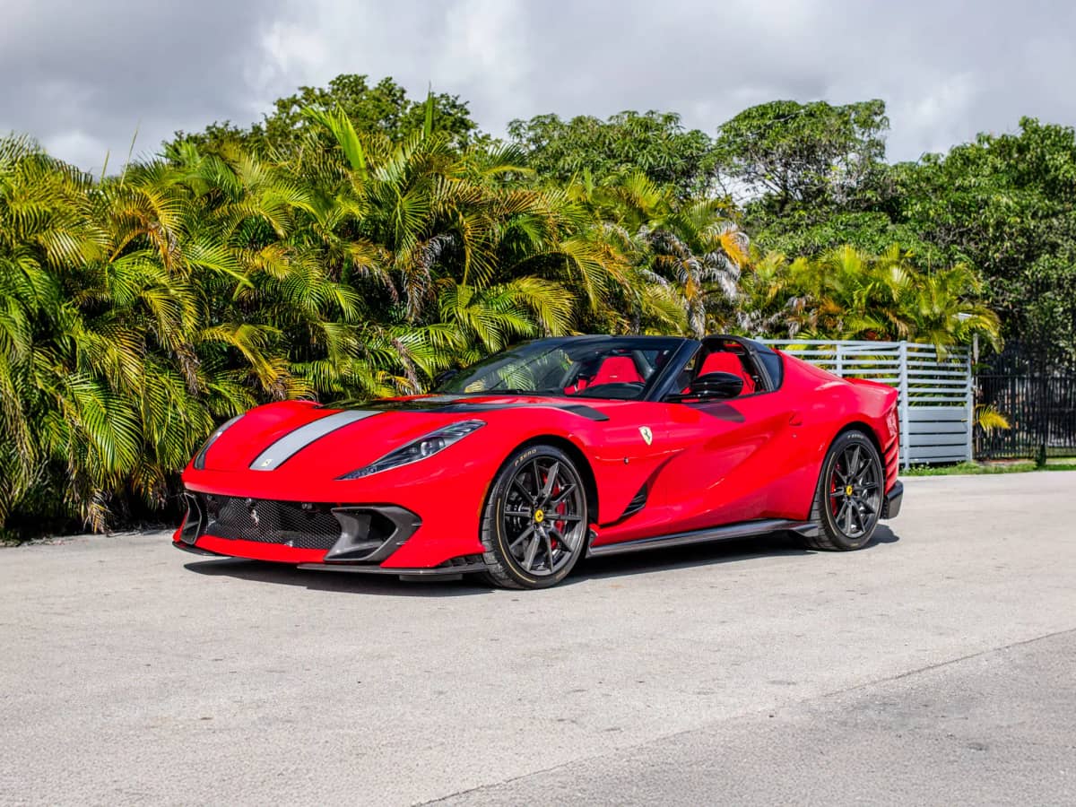 2023 Ferrari 812 Competizione A photo 1