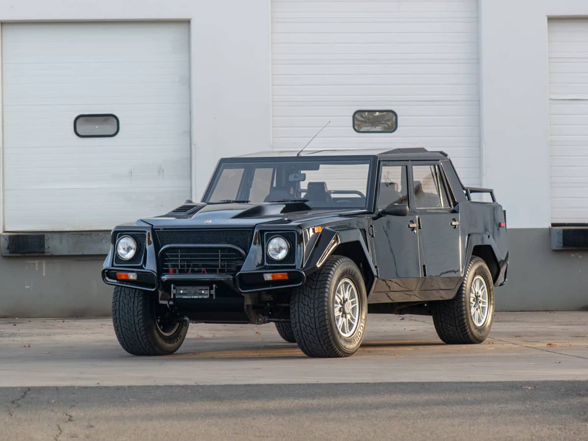 1993 Lamborghini LM002 photo 1