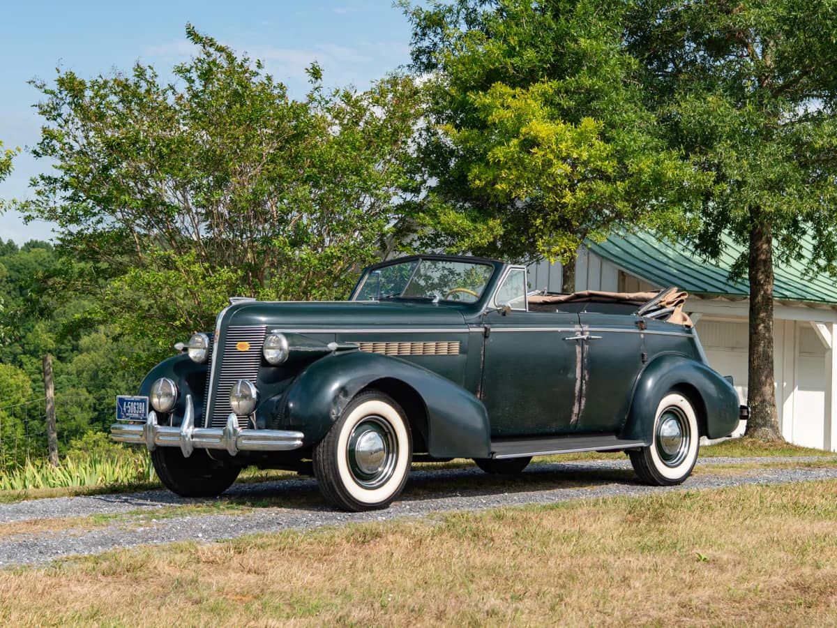 1937 Buick Special Phaeton photo 1