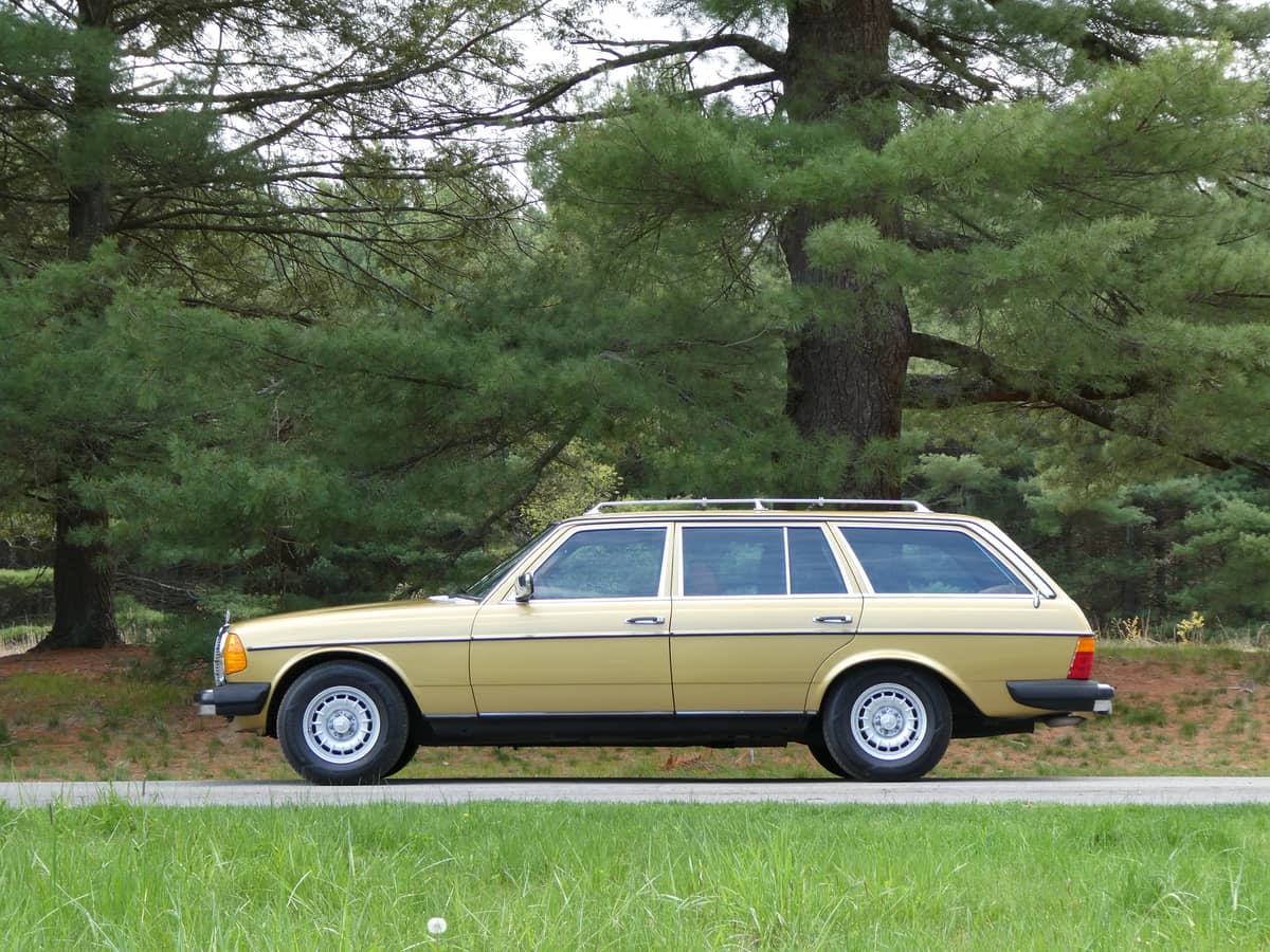 1979 Mercedes-Benz 300TD Station Wagon photo 1