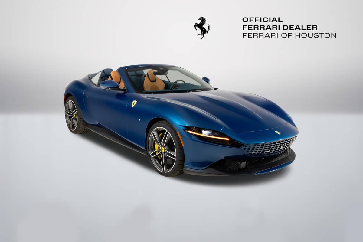 2025 Ferrari Roma Spider photo 1