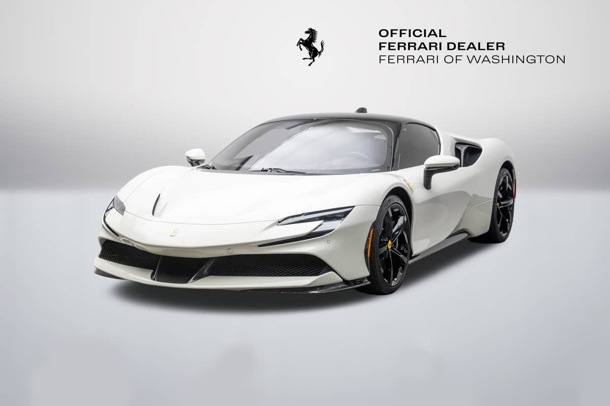 2024 Ferrari SF90 Stradale photo 1