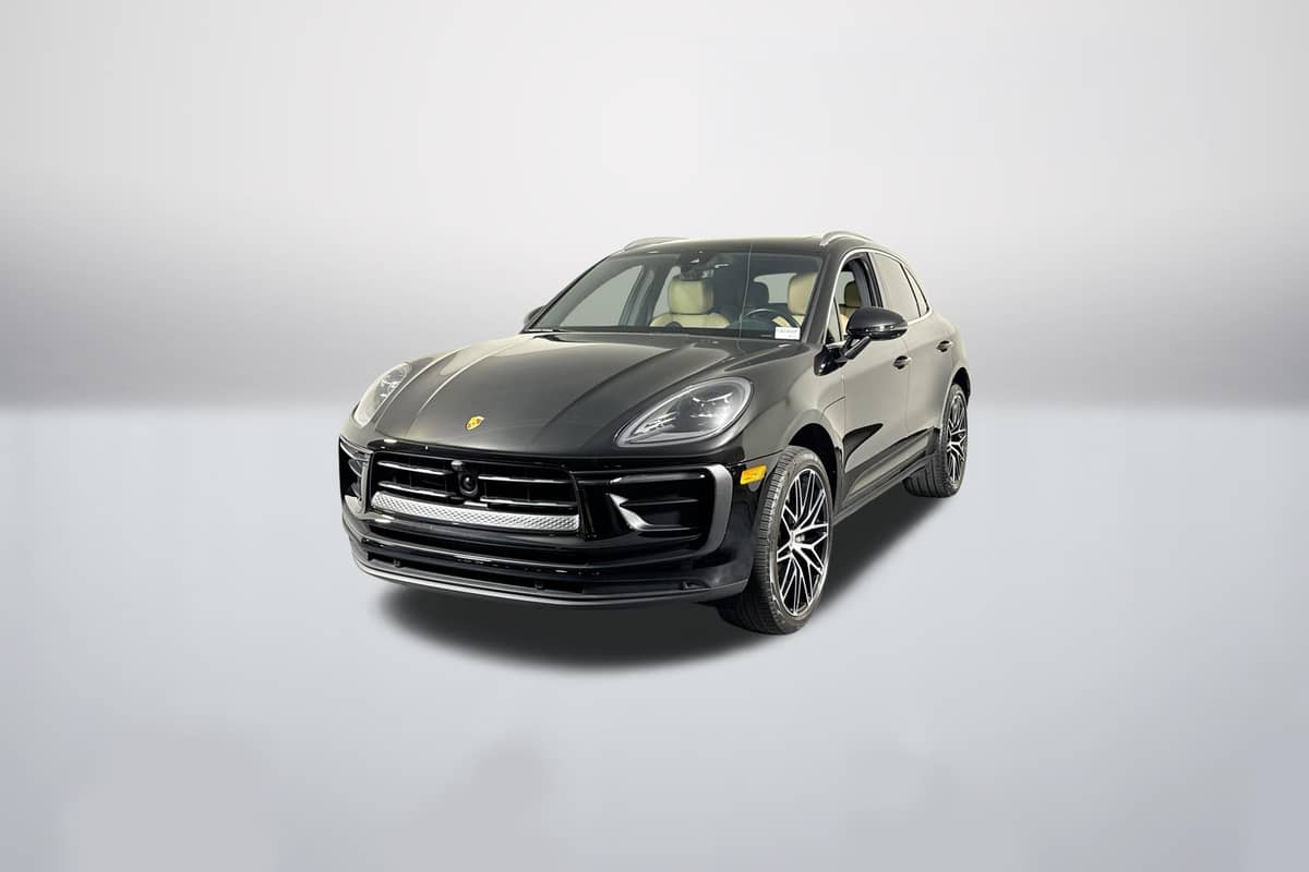 2023 Porsche Macan photo 1