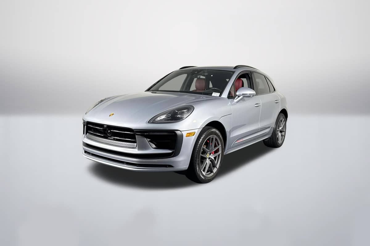 2023 Porsche Macan S photo 1