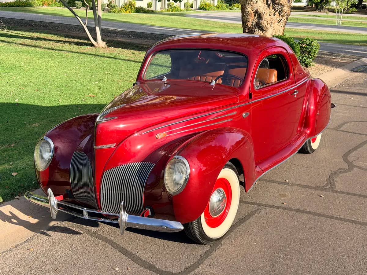 1939 Lincoln Zephyr