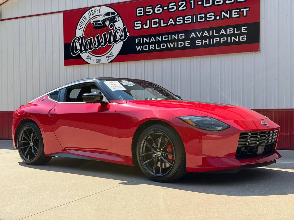2025 Nissan Z-car Performance photo 1