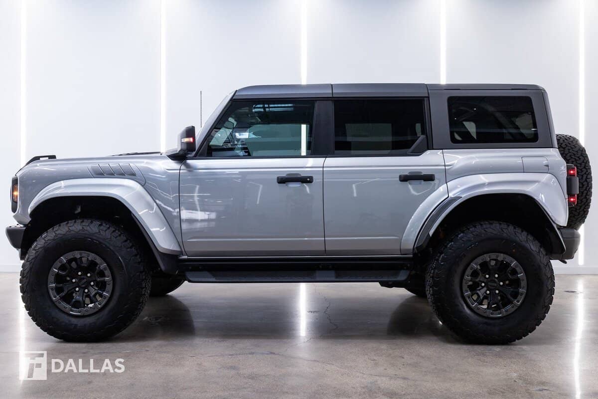2024 Ford Bronco Raptor photo 1