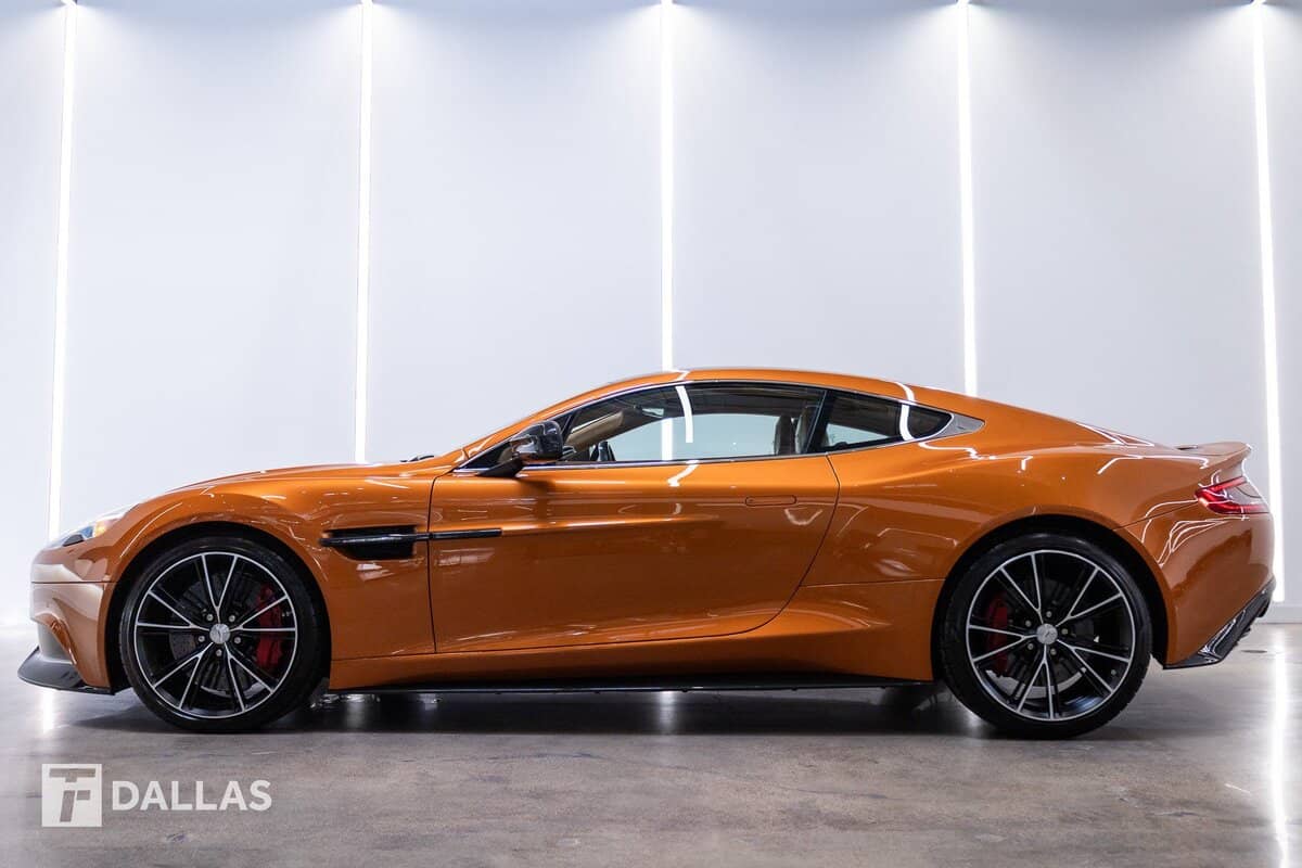 2014 Aston Martin Vanquish (2012)
