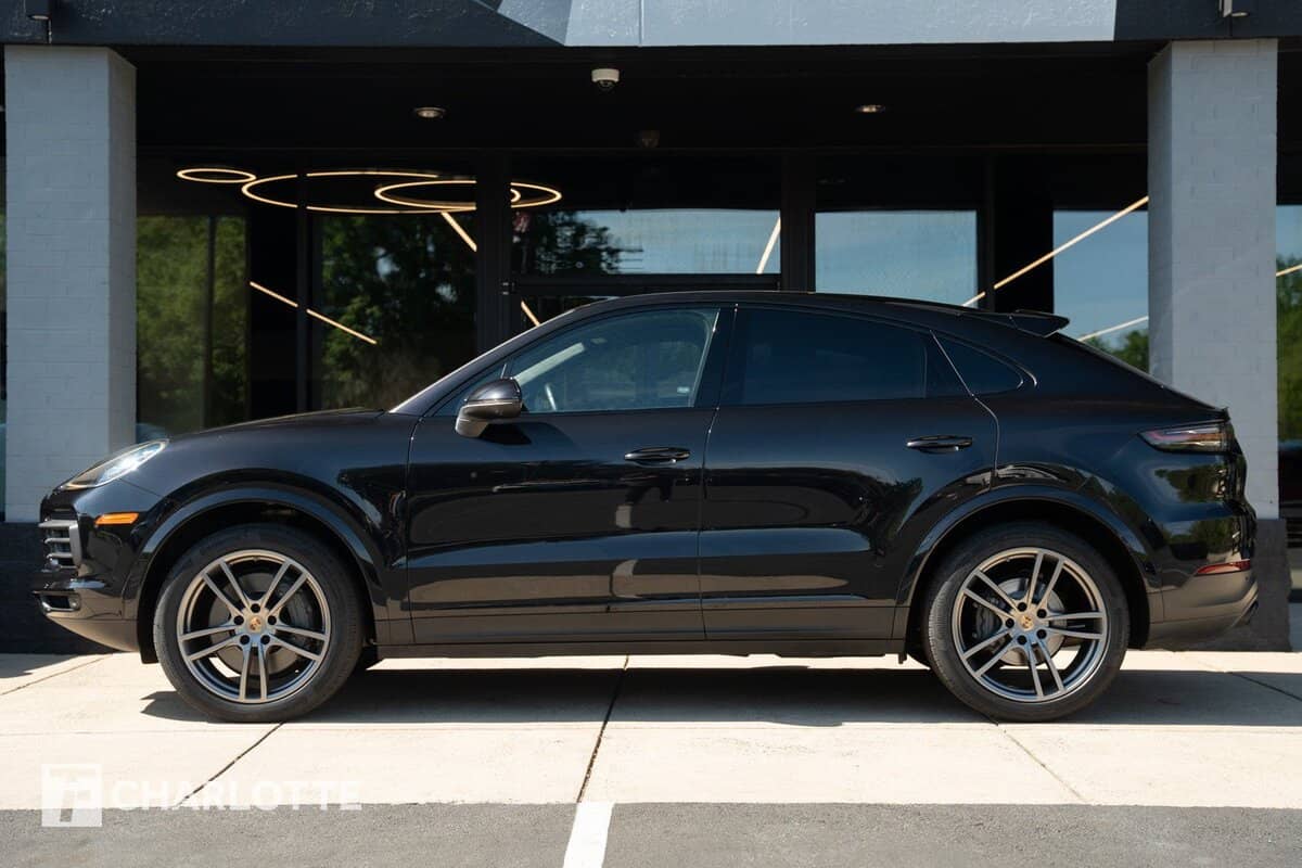 2022 Porsche Cayenne S Platinum Edition