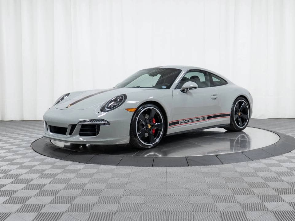 2016 Porsche 911 Carrera GTS