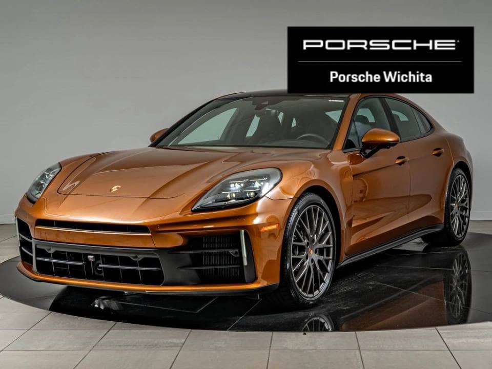 2024 Porsche Panamera 4 photo 1