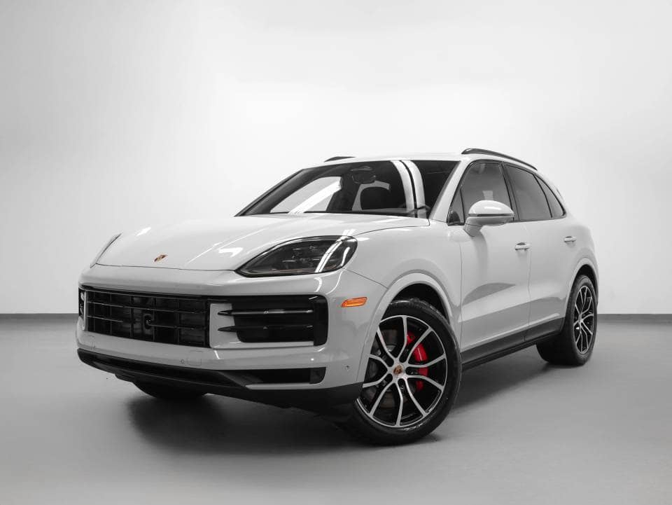 2026 Porsche Cayenne S photo 1