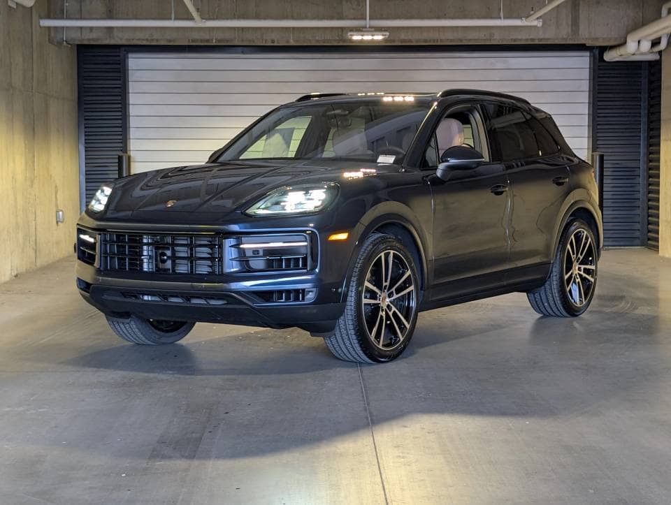 2026 Porsche Cayenne photo 1