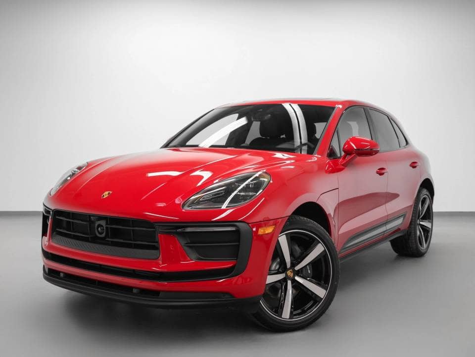 2026 Porsche Macan photo 1