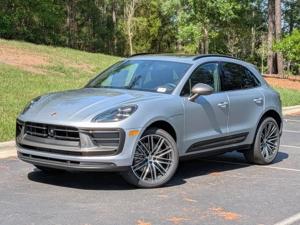 2026 Porsche Macan