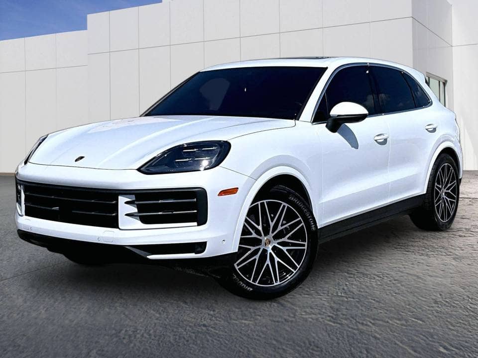 2026 Porsche Cayenne photo 1