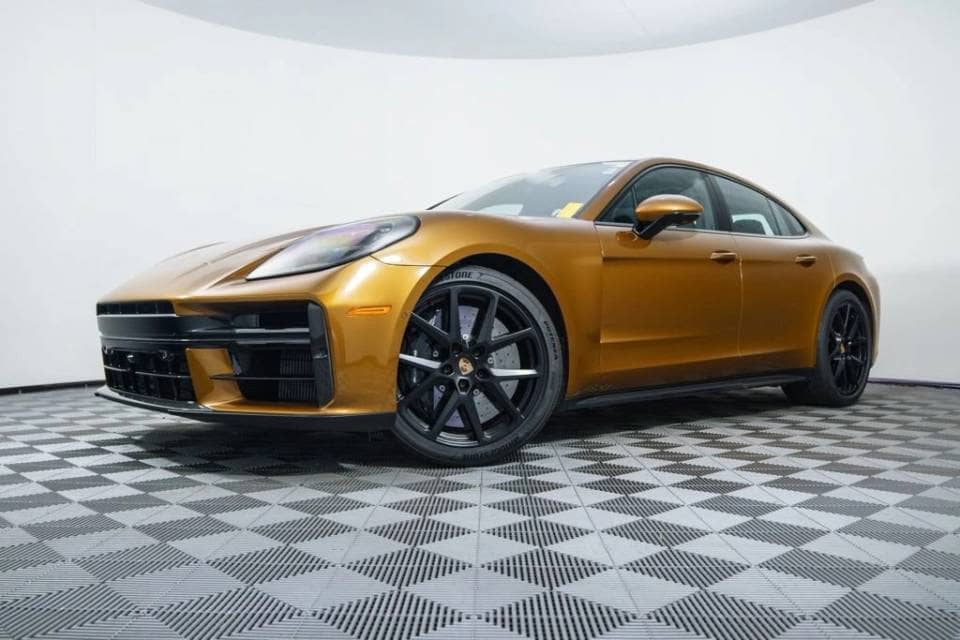 2025 Porsche Panamera