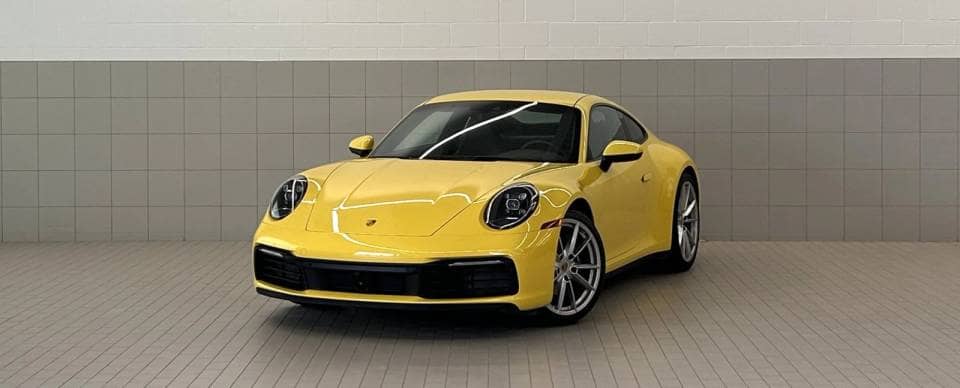 2022 Porsche 911 Carrera