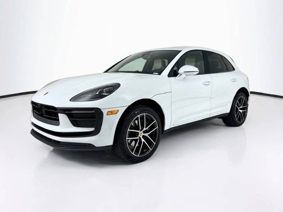 2023 Porsche Macan photo 1