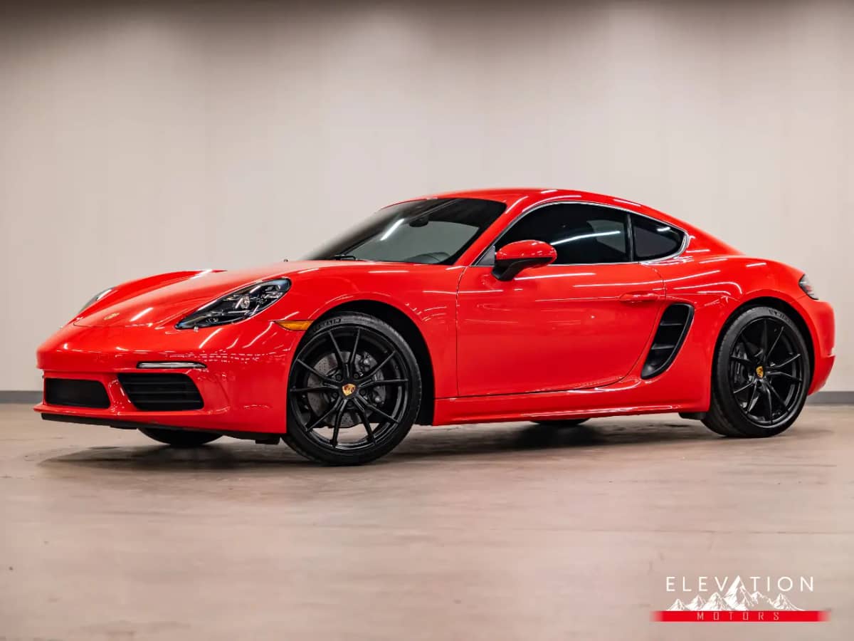 2022 Porsche Cayman