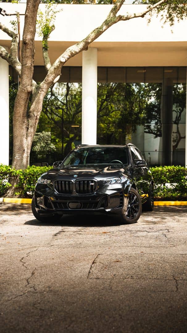 2025 BMW X5 M60i
