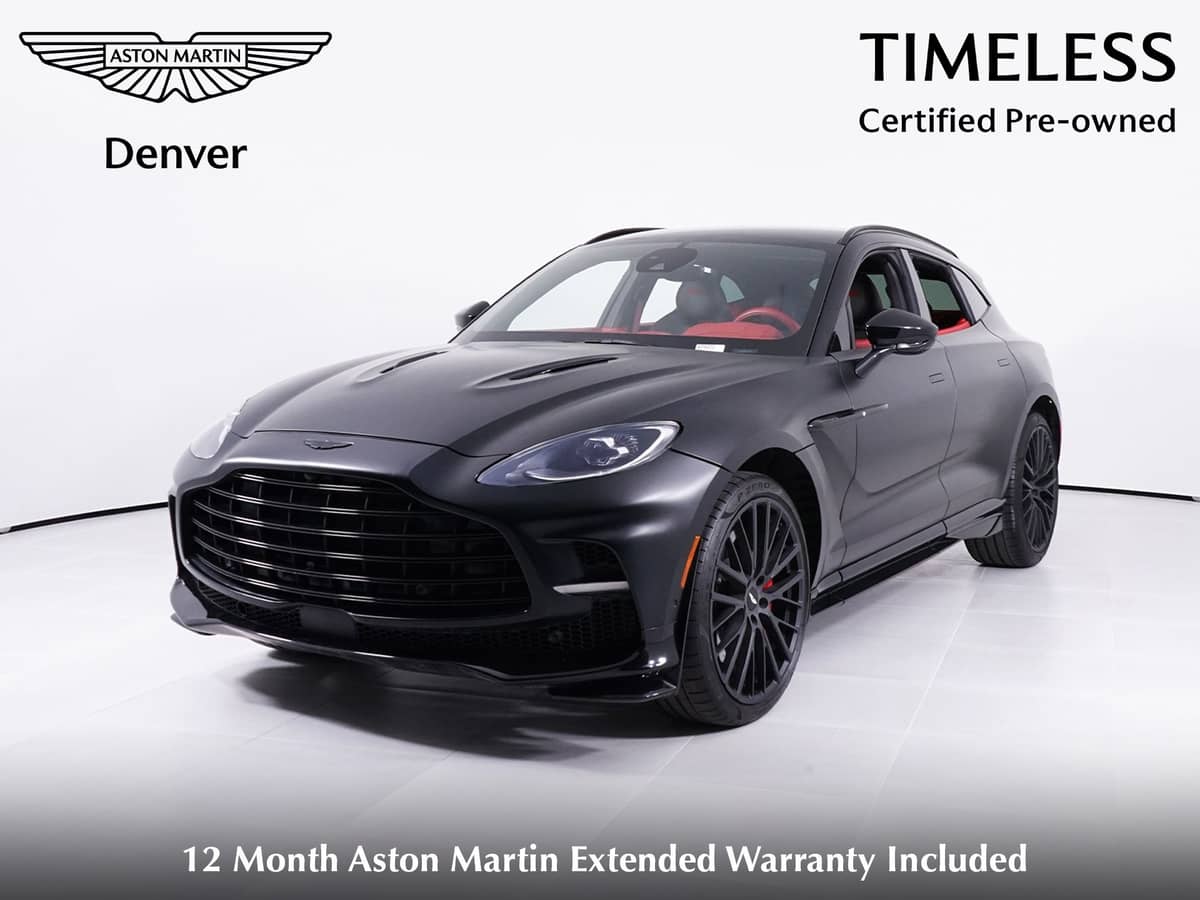 2023 Aston Martin DBX photo 1