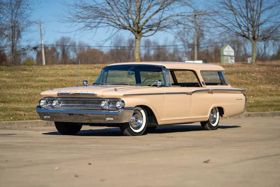 1960 Mercury Commuter photo 1