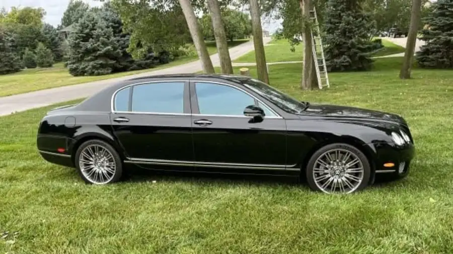 2009 Bentley Continental Flying Spur photo 1