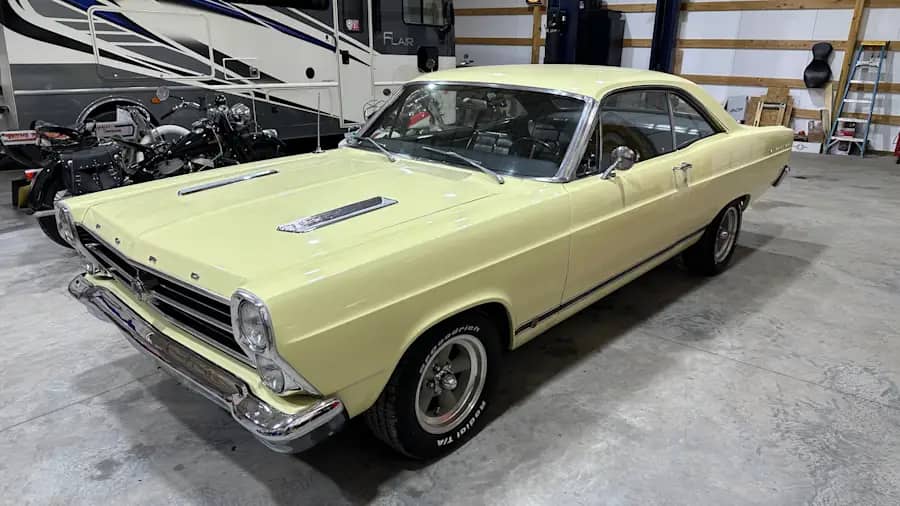 1966 Ford Fairlane GT photo 1