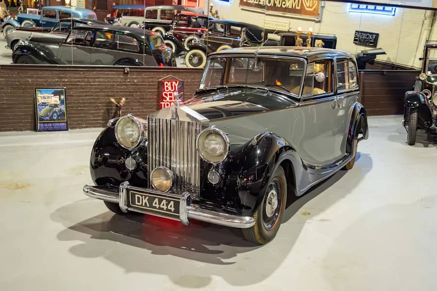 1950 Rolls-Royce Silver Wraith photo 1