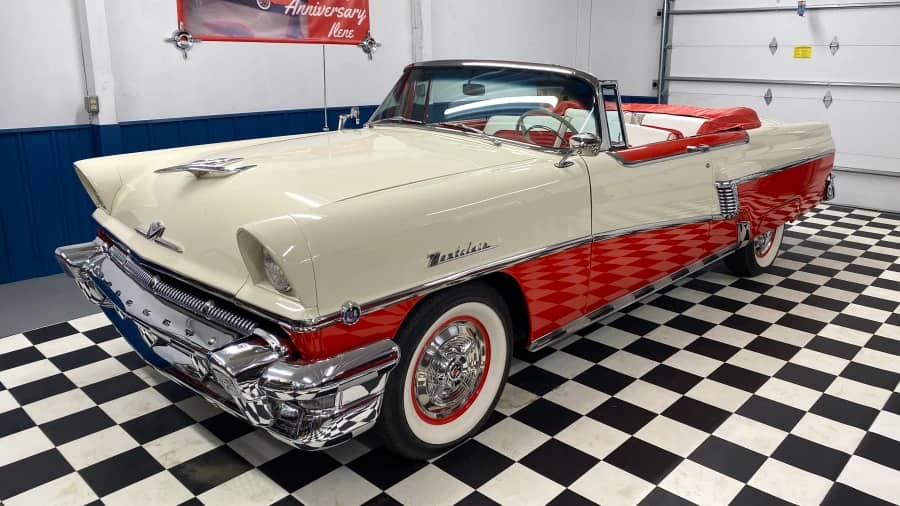 1956 Mercury Montclair photo 1