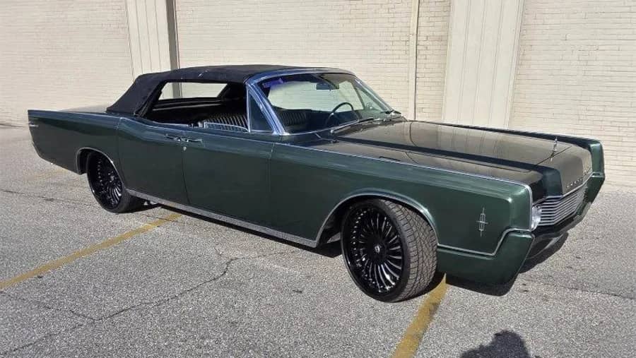 1966 Lincoln Continental photo 1