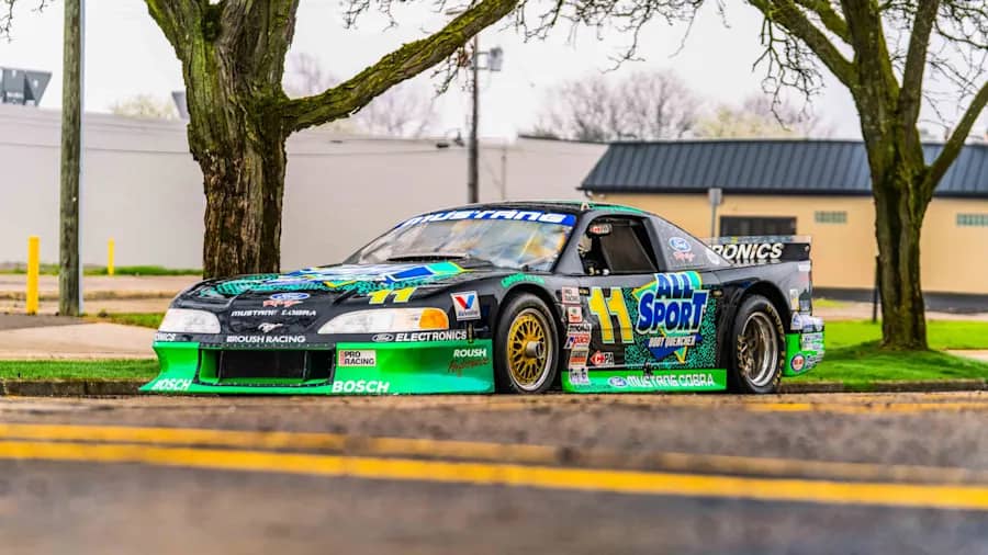 1997 Ford Mustang Cobra photo 1