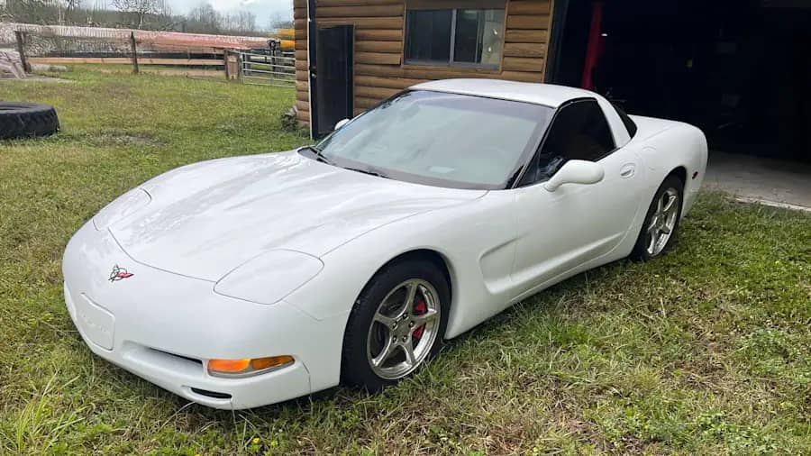 2000 Chevrolet Corvette photo 1