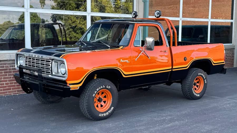 1977 Dodge Power Wagon photo 1