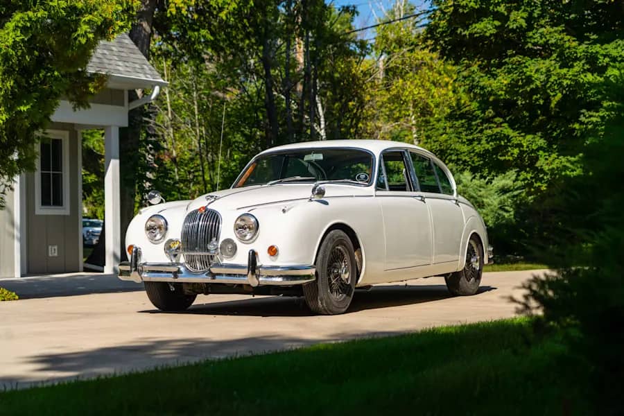 1967 Jaguar 340 photo 1