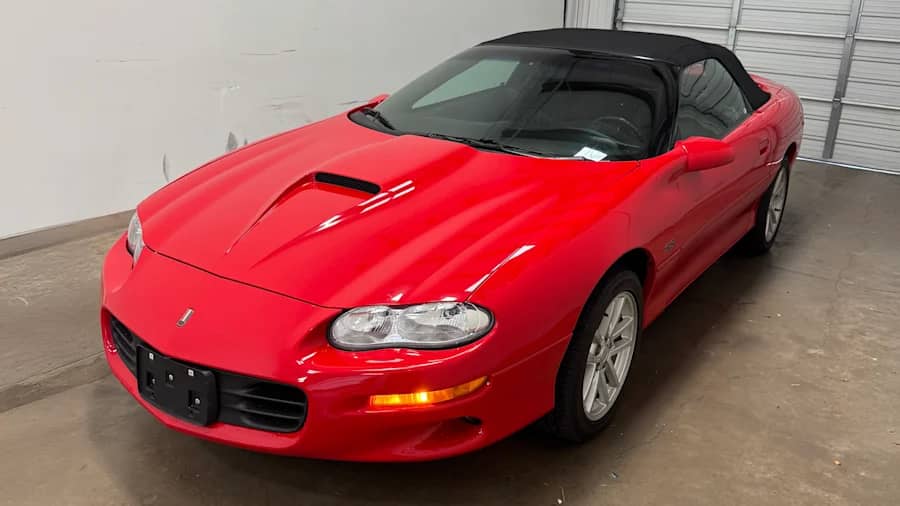 2000 Chevrolet Camaro SS photo 1