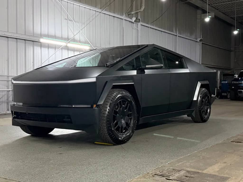 2024 Tesla Cybertruck Cyberbeast photo 1