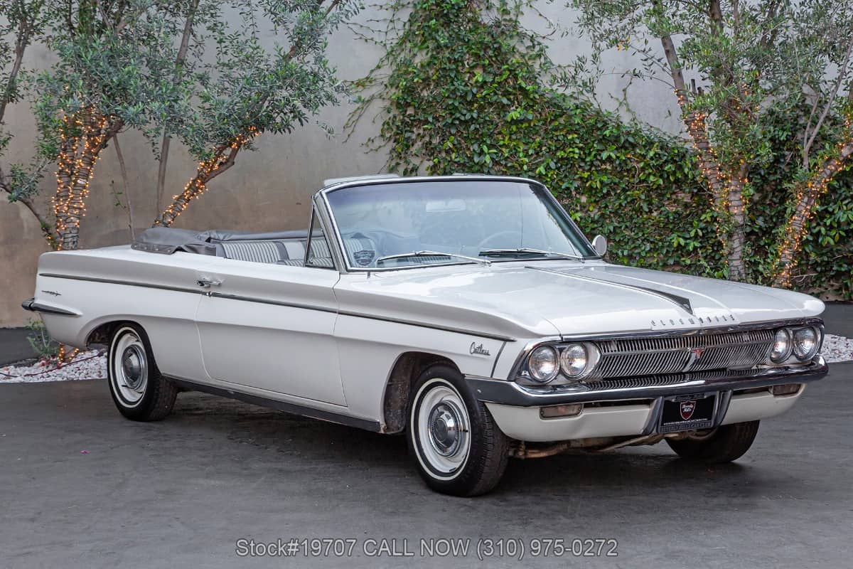 1962 Oldsmobile F-85 Cutlass