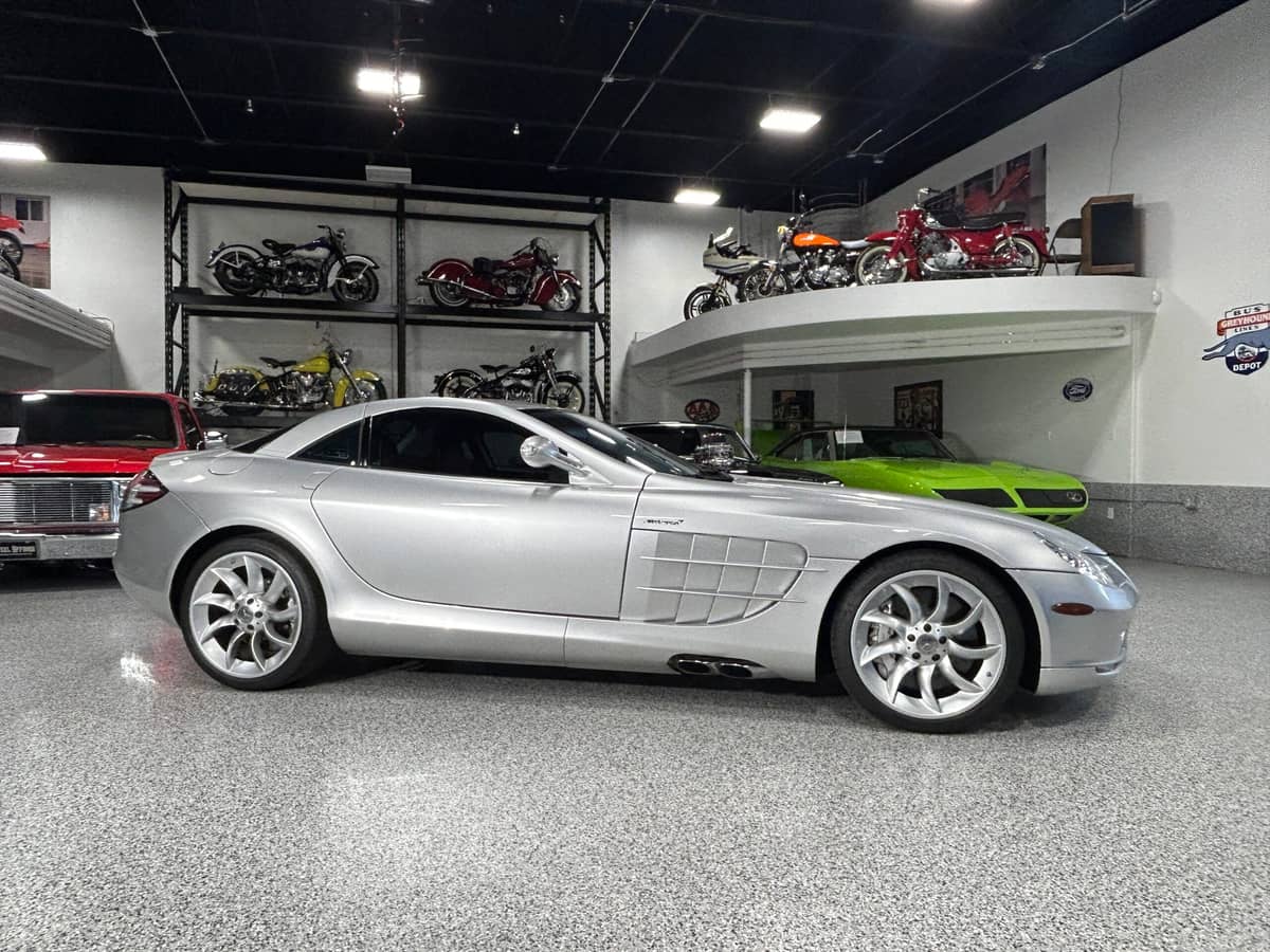 2005 Mercedes-Benz SLR McLaren
