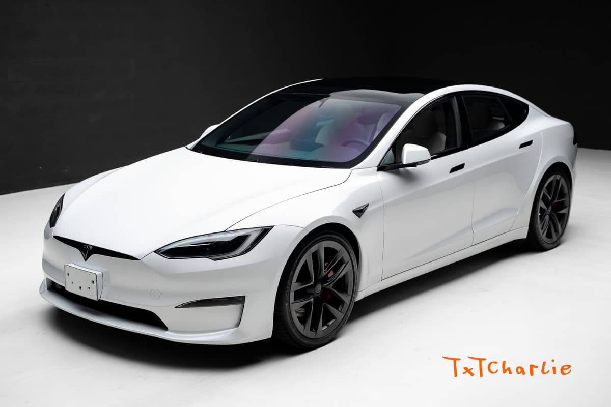 2023 Tesla Model S Plaid photo 1