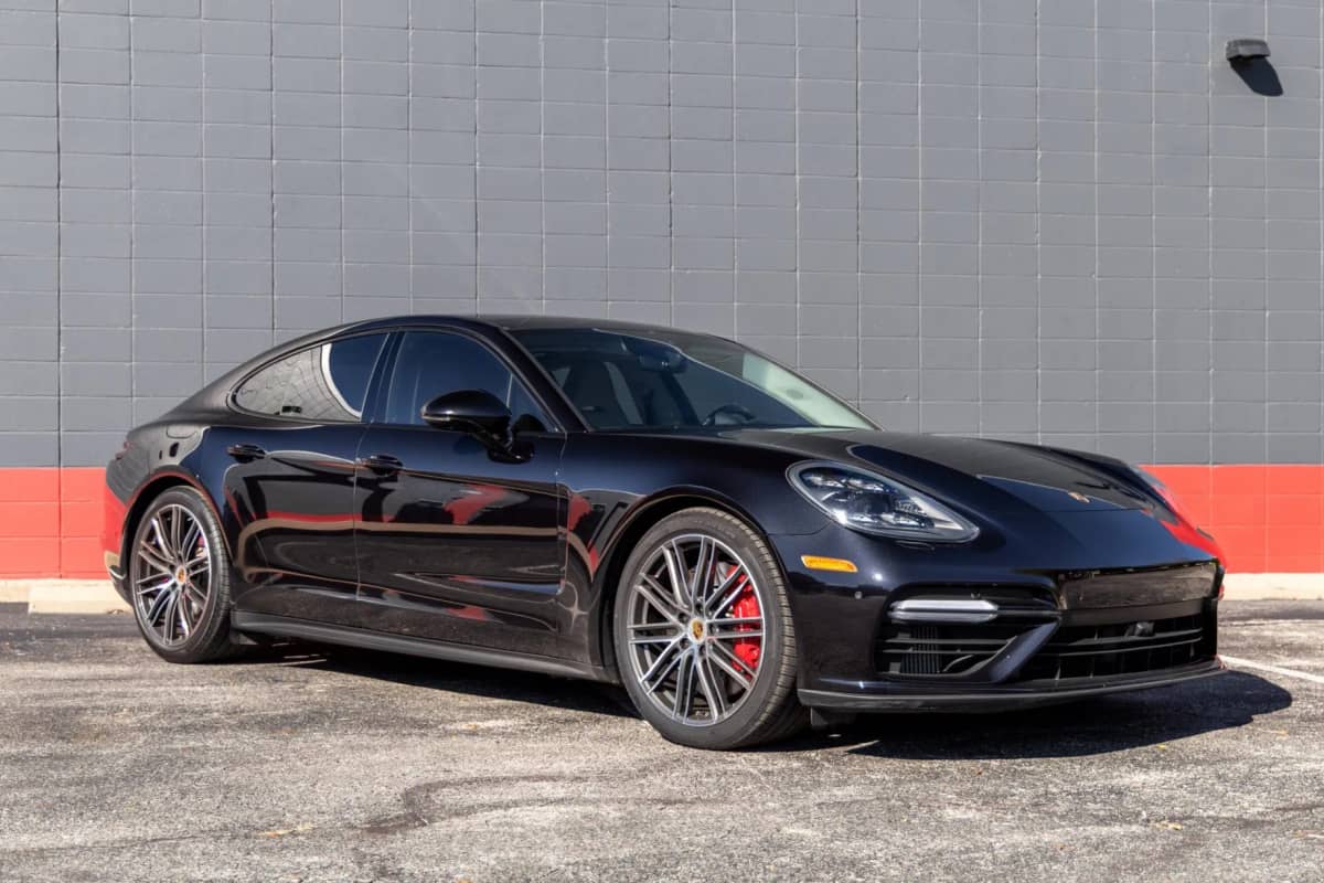 2018 Porsche Panamera Turbo